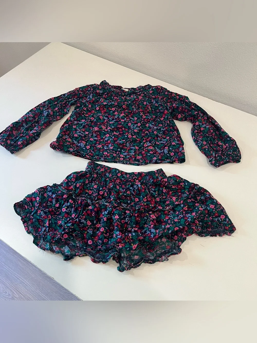 Crewcuts girls top/skirt set size 6-7 floral mini long sleeve cute party school